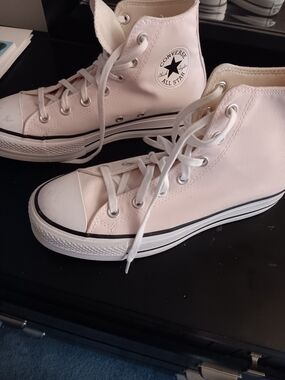 Converse Chuck Taylor All Star High Top Sneakers - Light Pink